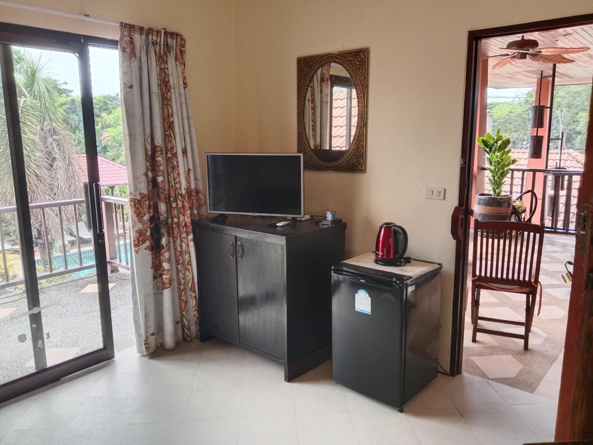 Baan Tropicana Mae Nam Exteriör bild